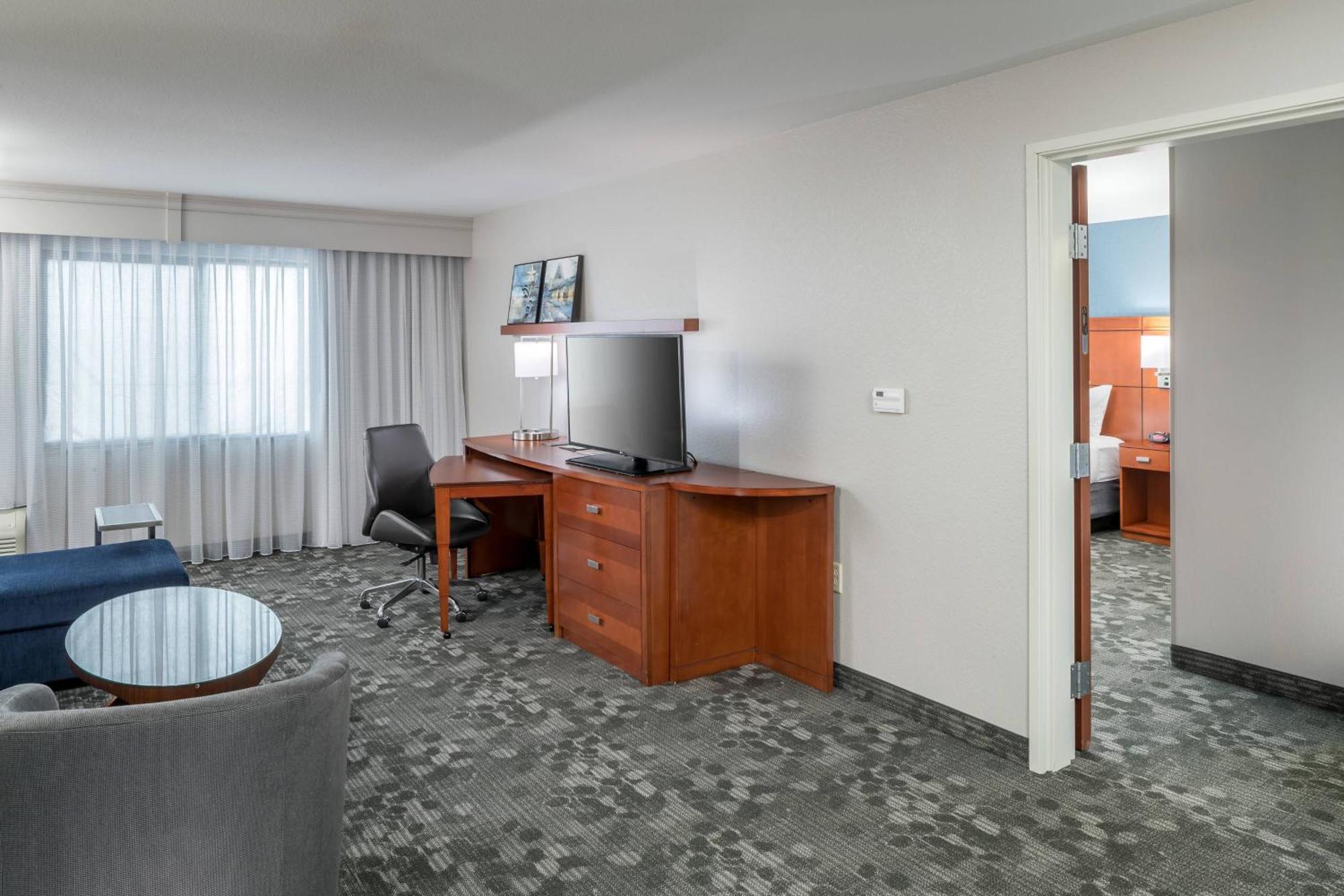 Courtyard By Marriott Austin Parmer Tech Ridge Exteriér fotografie